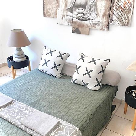 Appartement Calme Au Coeur De La Bastide St-Louis Carcassonne Exterior foto
